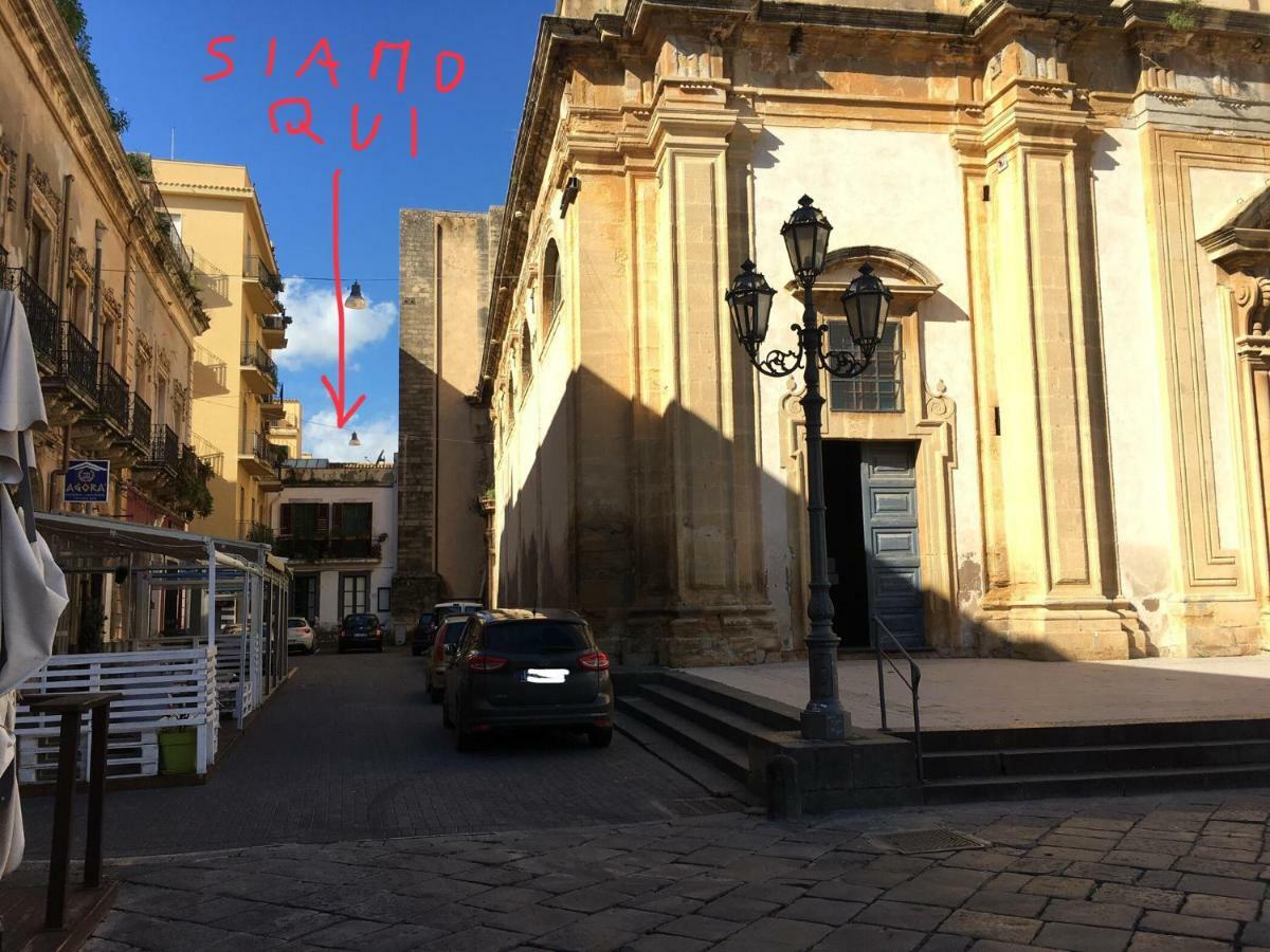 Casa Al Duomo Apartment เอากุสตา ภายนอก รูปภาพ